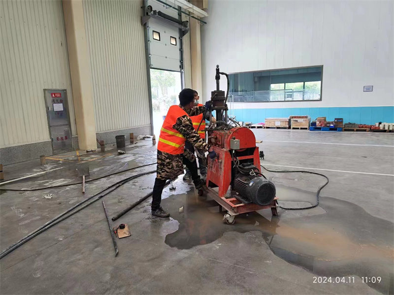 吐鲁番厂房地面下沉塌陷注浆加固施工